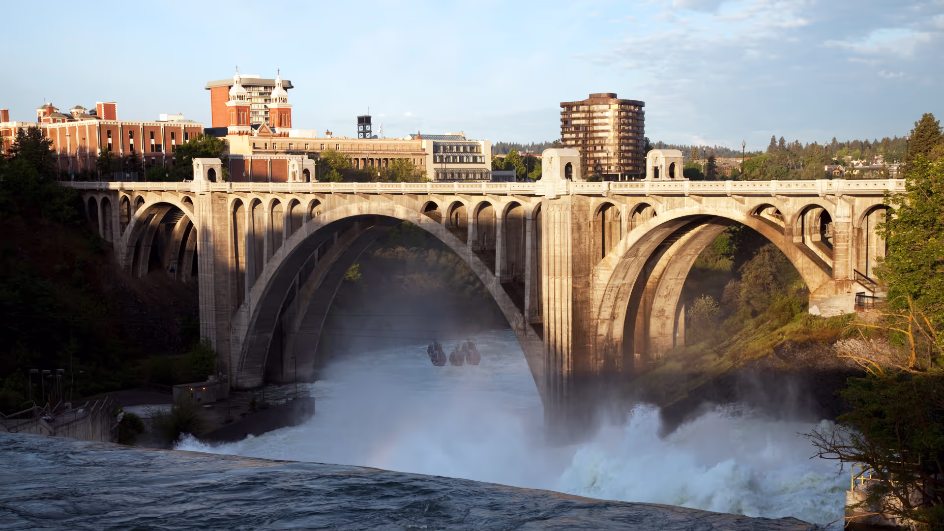 (O) Monroe Street Bridge. Spokane